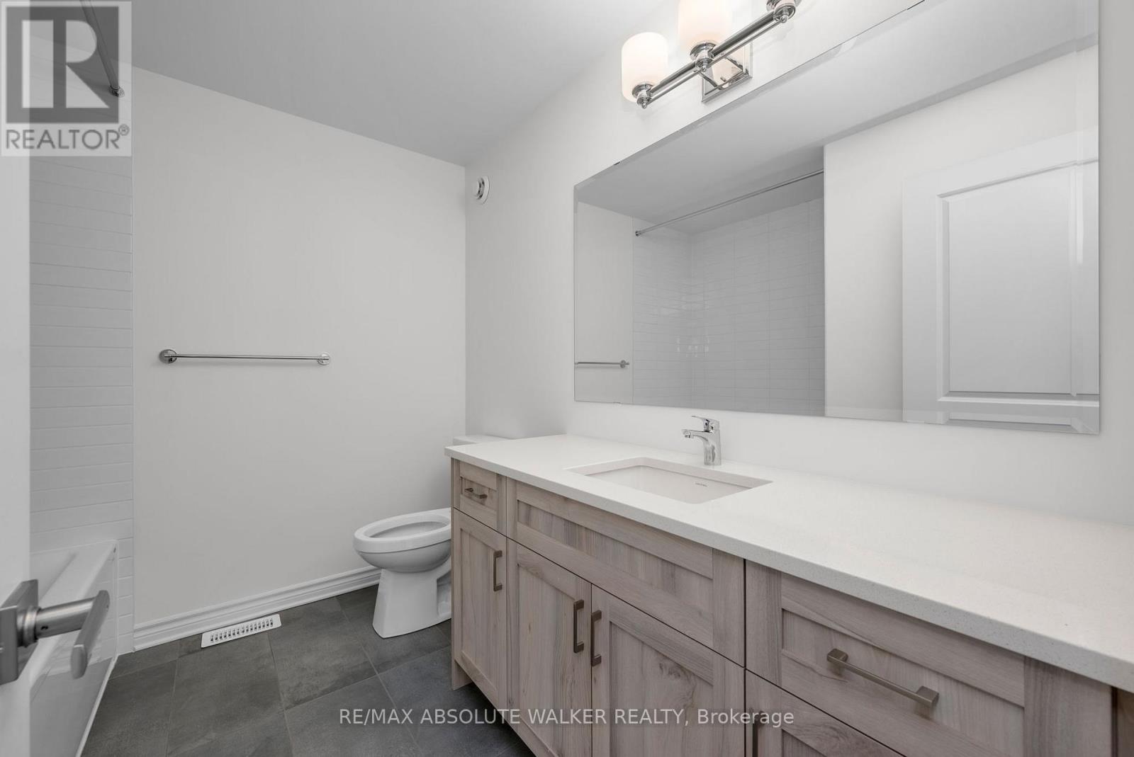 152 Kerala Place, Ottawa, Ontario  K1T 0Z3 - Photo 29 - X12605810