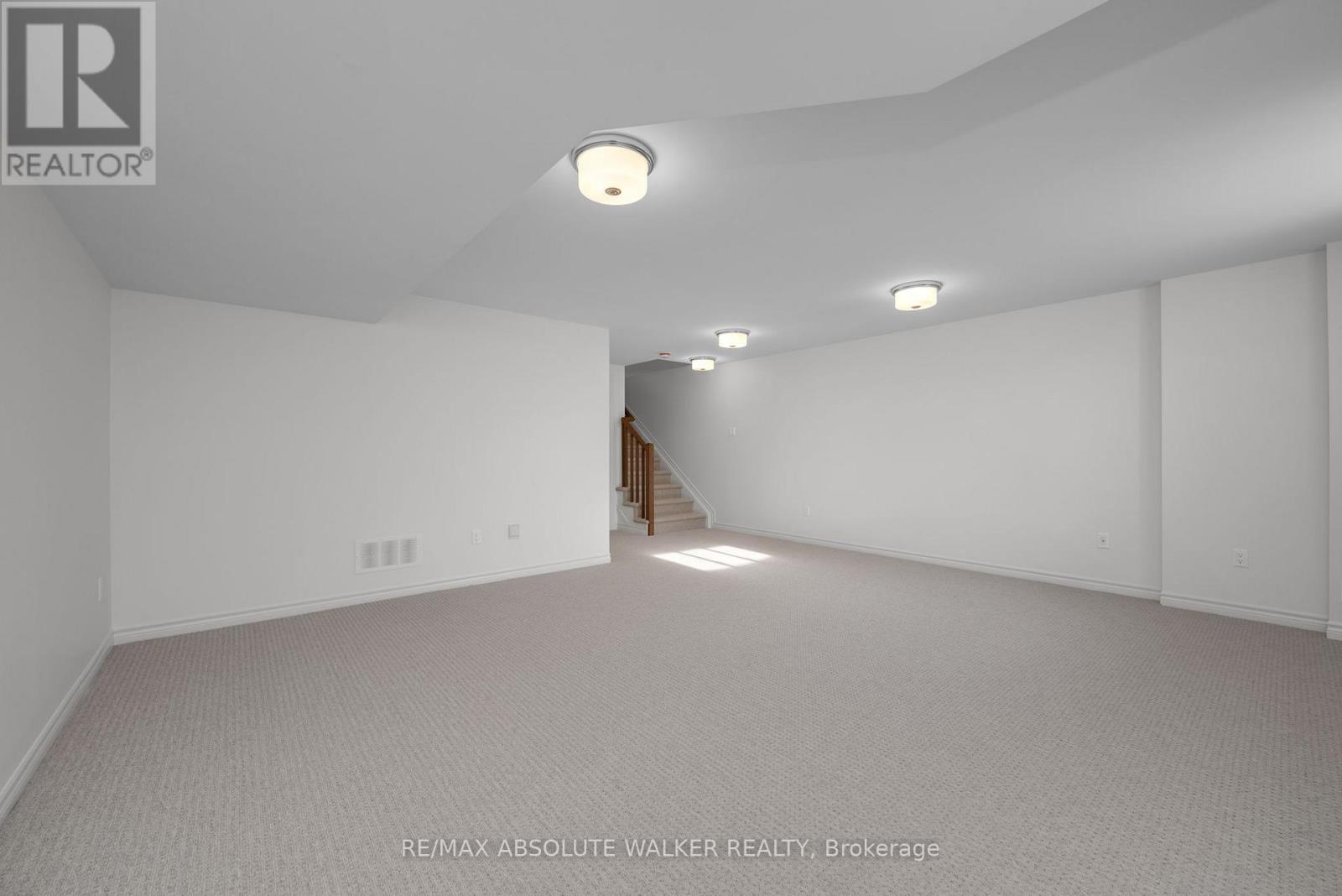 152 Kerala Place, Ottawa, Ontario  K1T 0Z3 - Photo 34 - X12605810