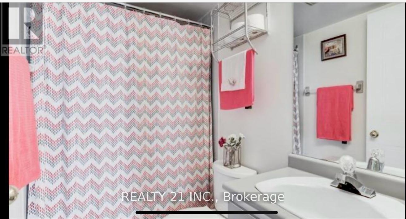 816 - 11753 Sheppard Avenue E, Toronto, Ontario  M1B 5M3 - Photo 14 - E12746708