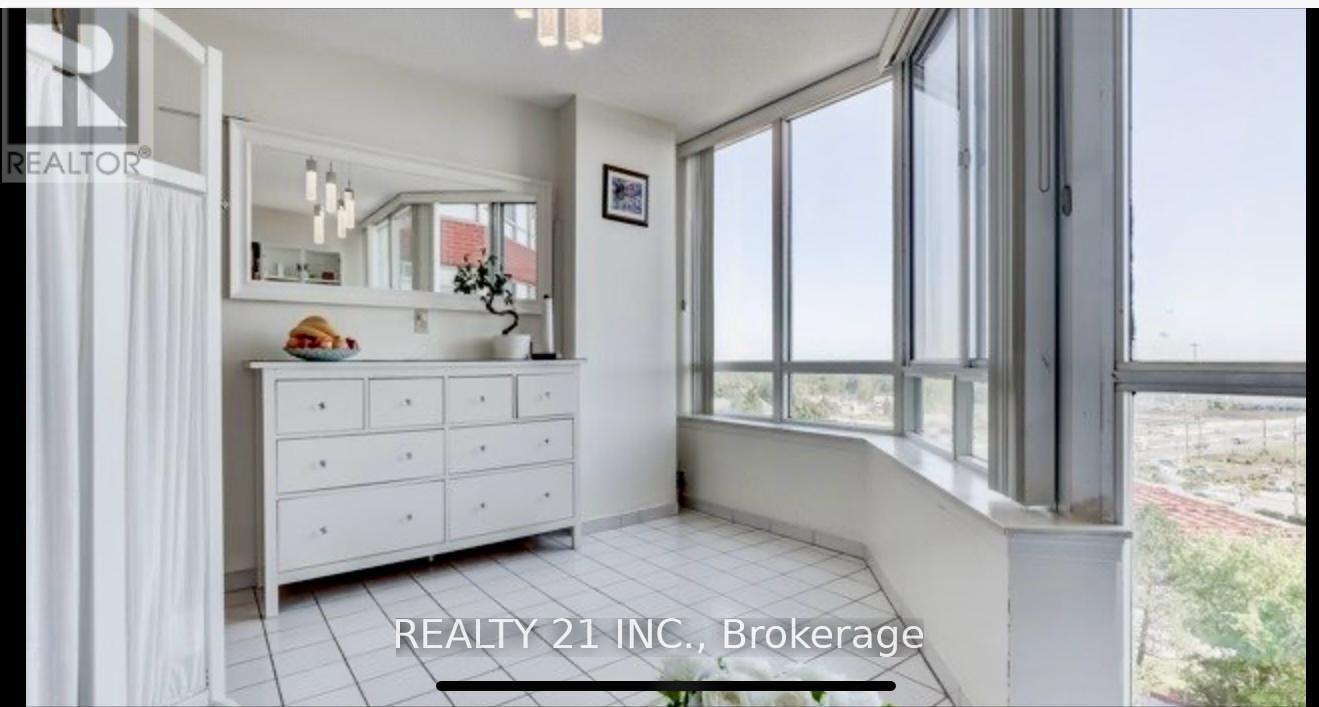 816 - 11753 Sheppard Avenue E, Toronto, Ontario  M1B 5M3 - Photo 15 - E12746708