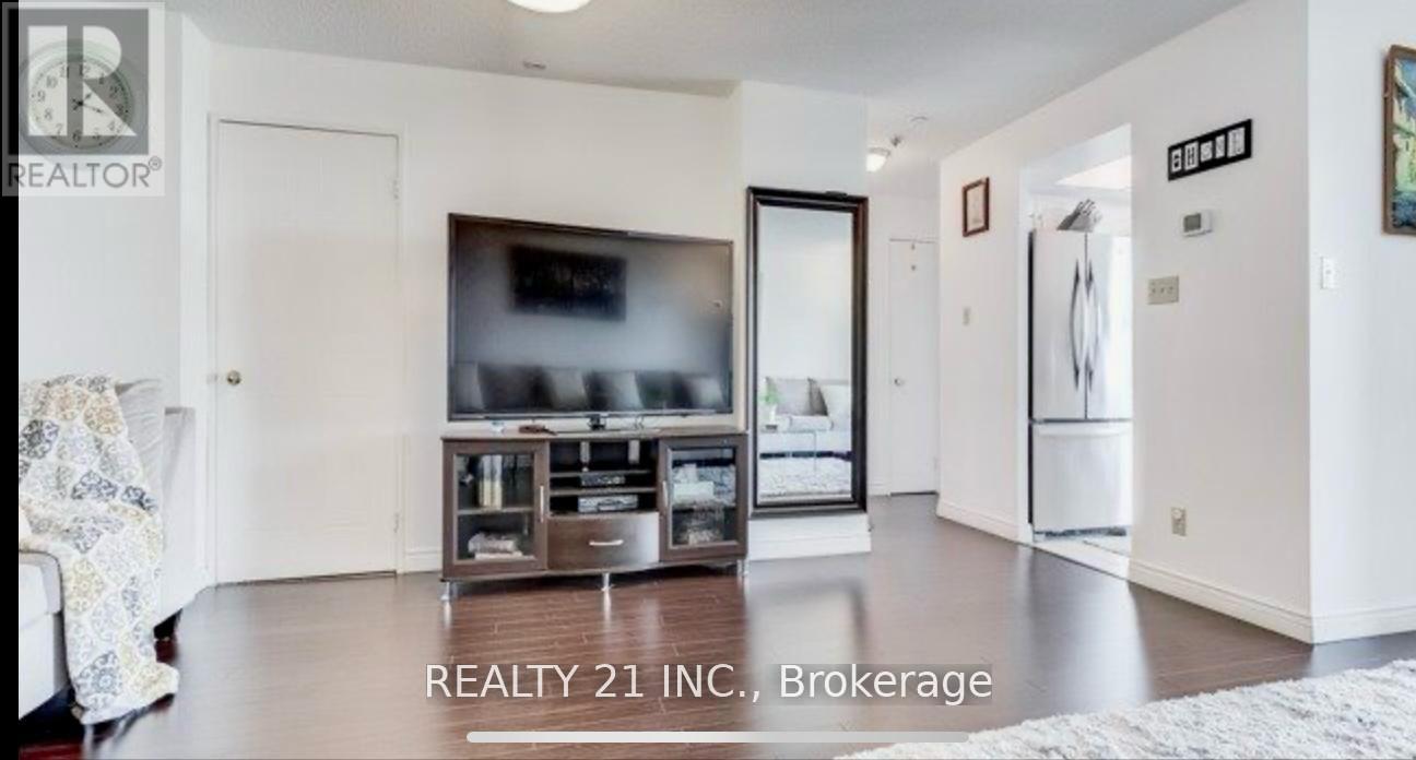 816 - 11753 Sheppard Avenue E, Toronto, Ontario  M1B 5M3 - Photo 7 - E12746708