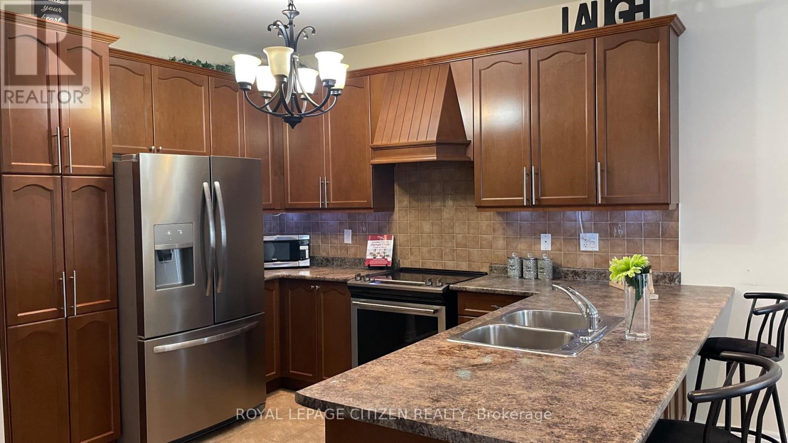 329 Port Union Road, Toronto, Ontario  M1C 2L4 - Photo 4 - E12746728