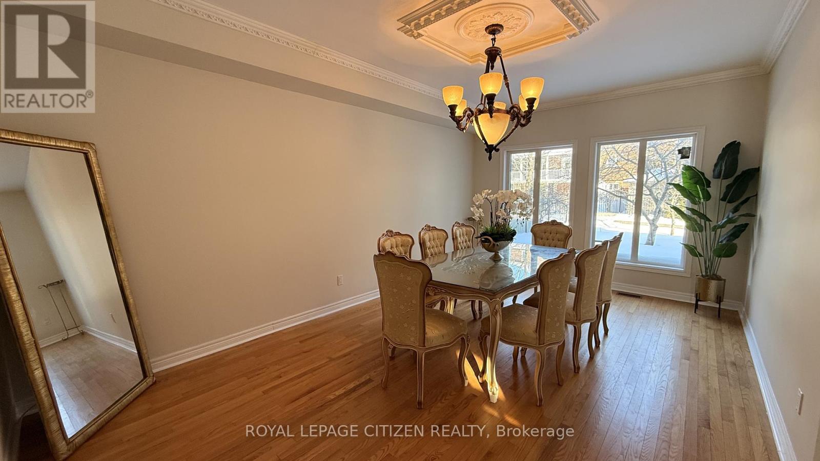 180 Kimber Crescent, Vaughan, Ontario  L4L 9K3 - Photo 5 - N12726888