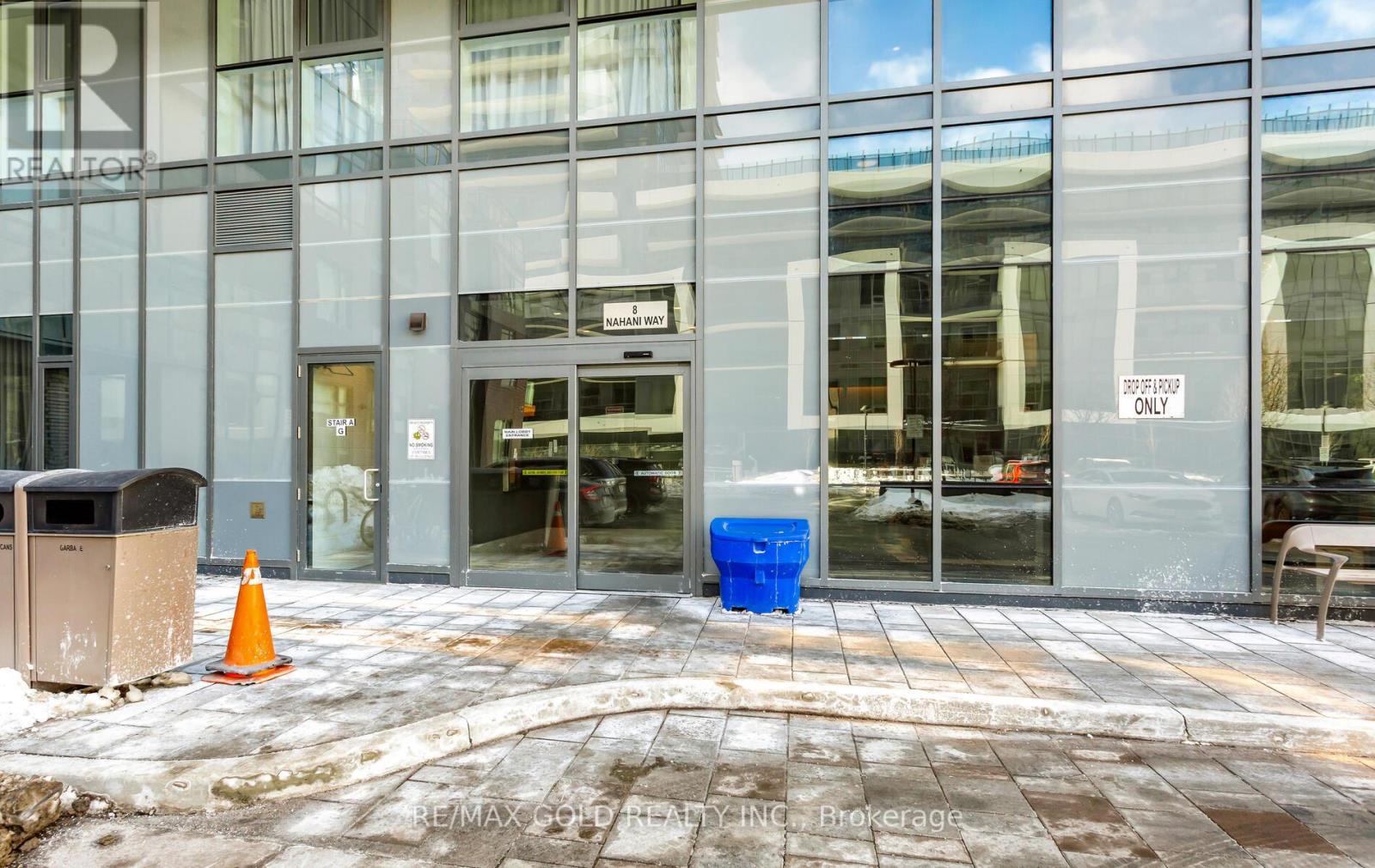 309 - 8 Nahani Way, Mississauga, Ontario L4Z 0C6 - Photo 3 - W12746692