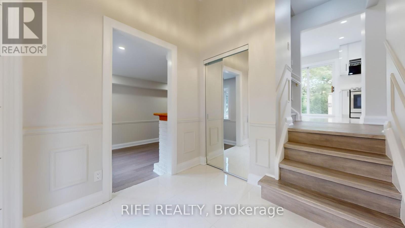 2137 Hixon Street, Oakville, Ontario  L6L 1T3 - Photo 13 - W12746710