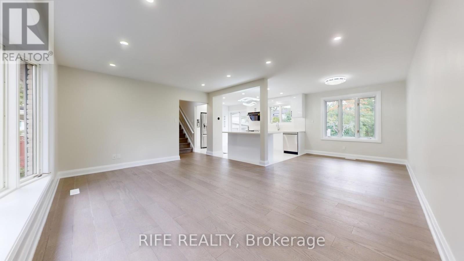 2137 Hixon Street, Oakville, Ontario  L6L 1T3 - Photo 6 - W12746710