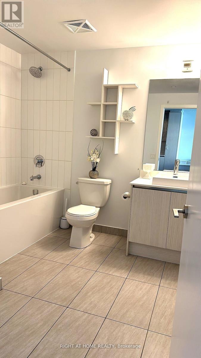 2803 - 251 Manitoba Street, Toronto, Ontario  M8Y 4G9 - Photo 11 - W12746714