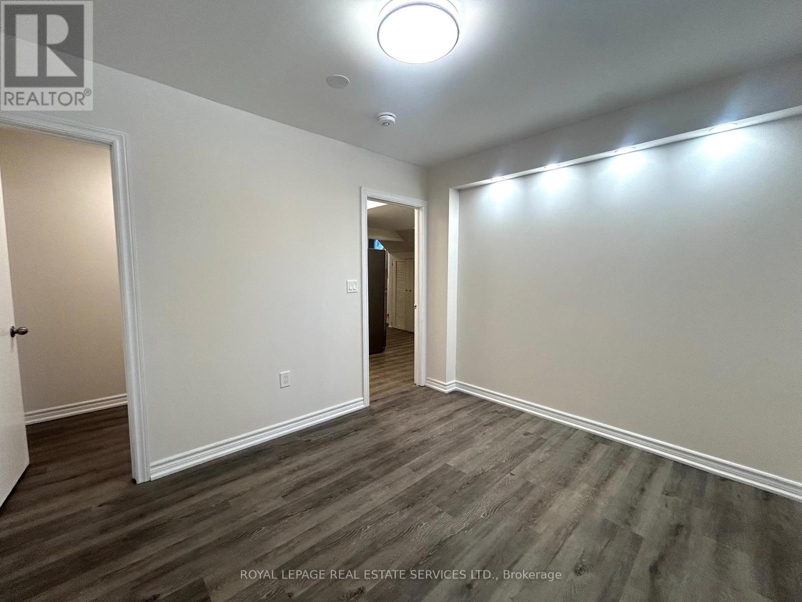 Basement - 3527 The Credit Woodlands, Mississauga, Ontario  L5C 2K7 - Photo 16 - W12746726