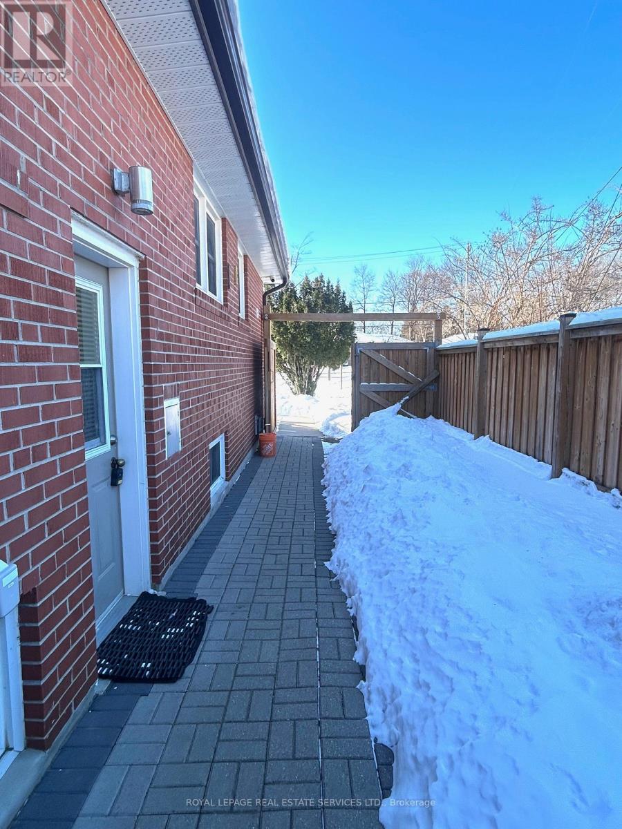 Basement - 3527 The Credit Woodlands, Mississauga, Ontario  L5C 2K7 - Photo 4 - W12746726