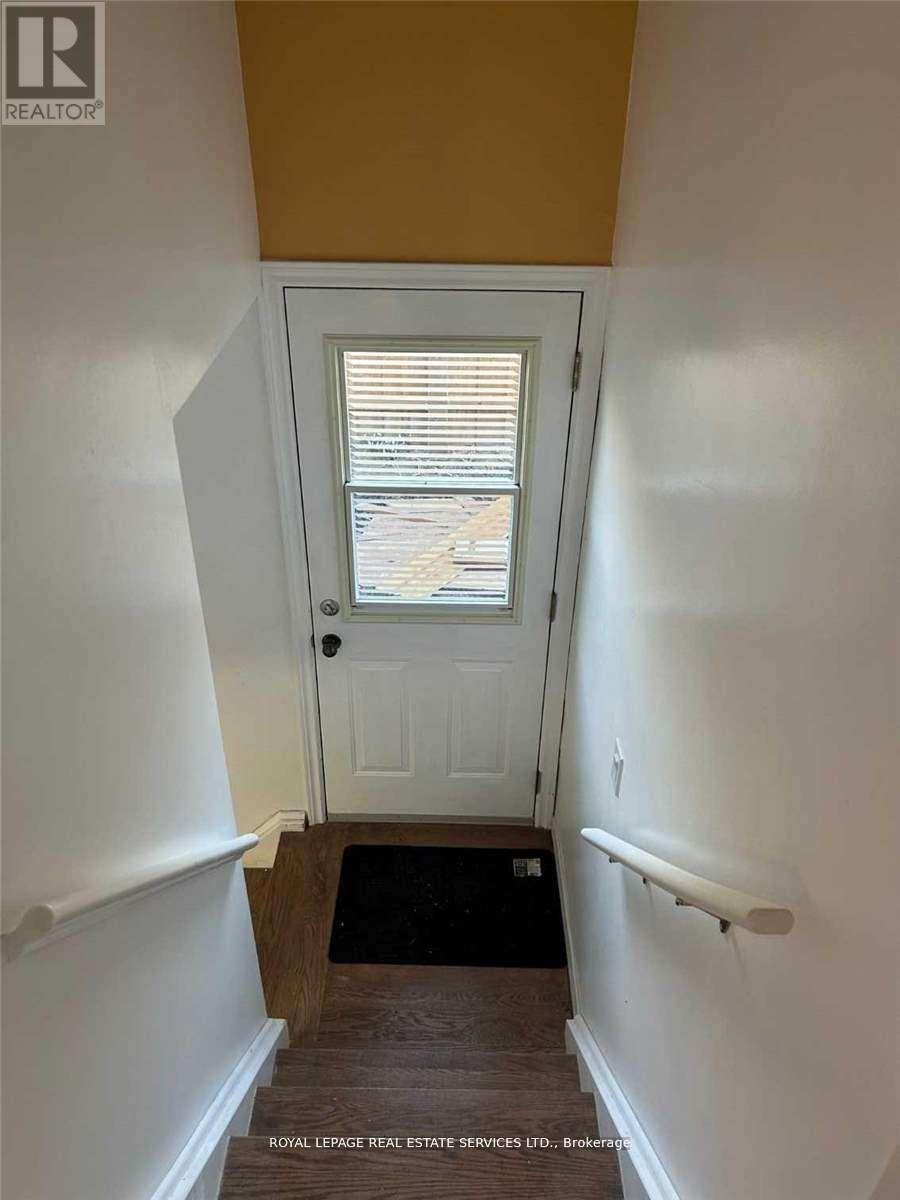 Basement - 3527 The Credit Woodlands, Mississauga, Ontario  L5C 2K7 - Photo 6 - W12746726