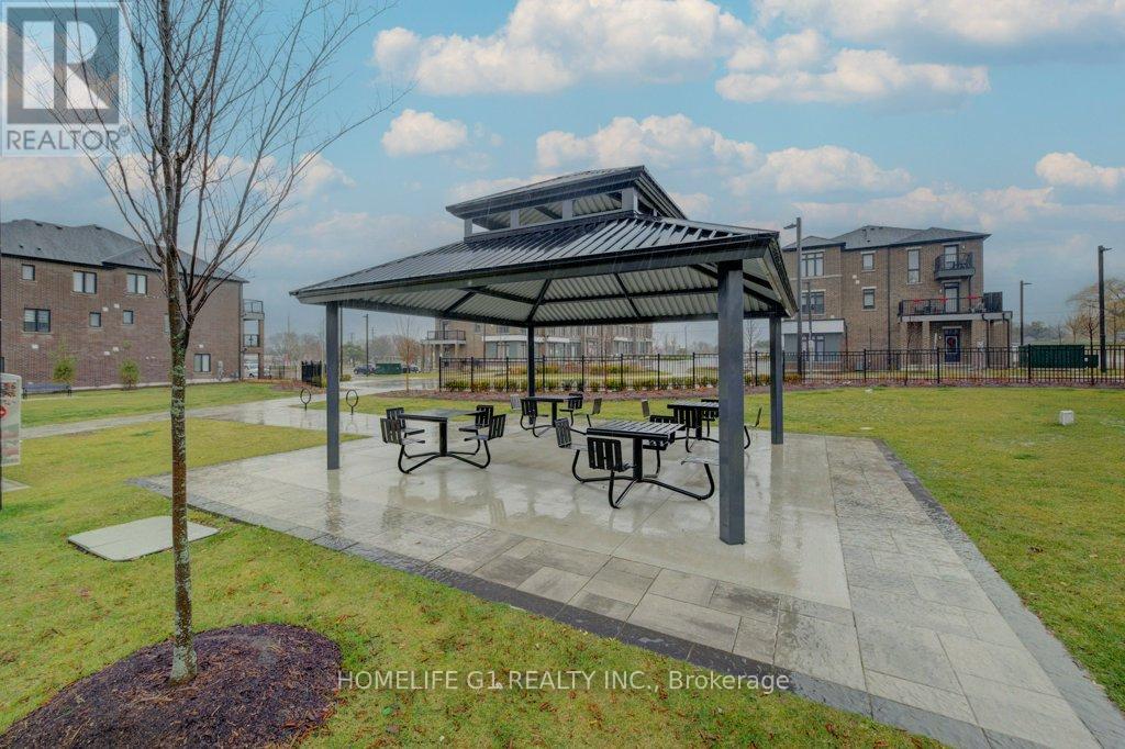 611 - 585 Colborne Street E, Brantford, Ontario  N3S 0K4 - Photo 39 - X12746720