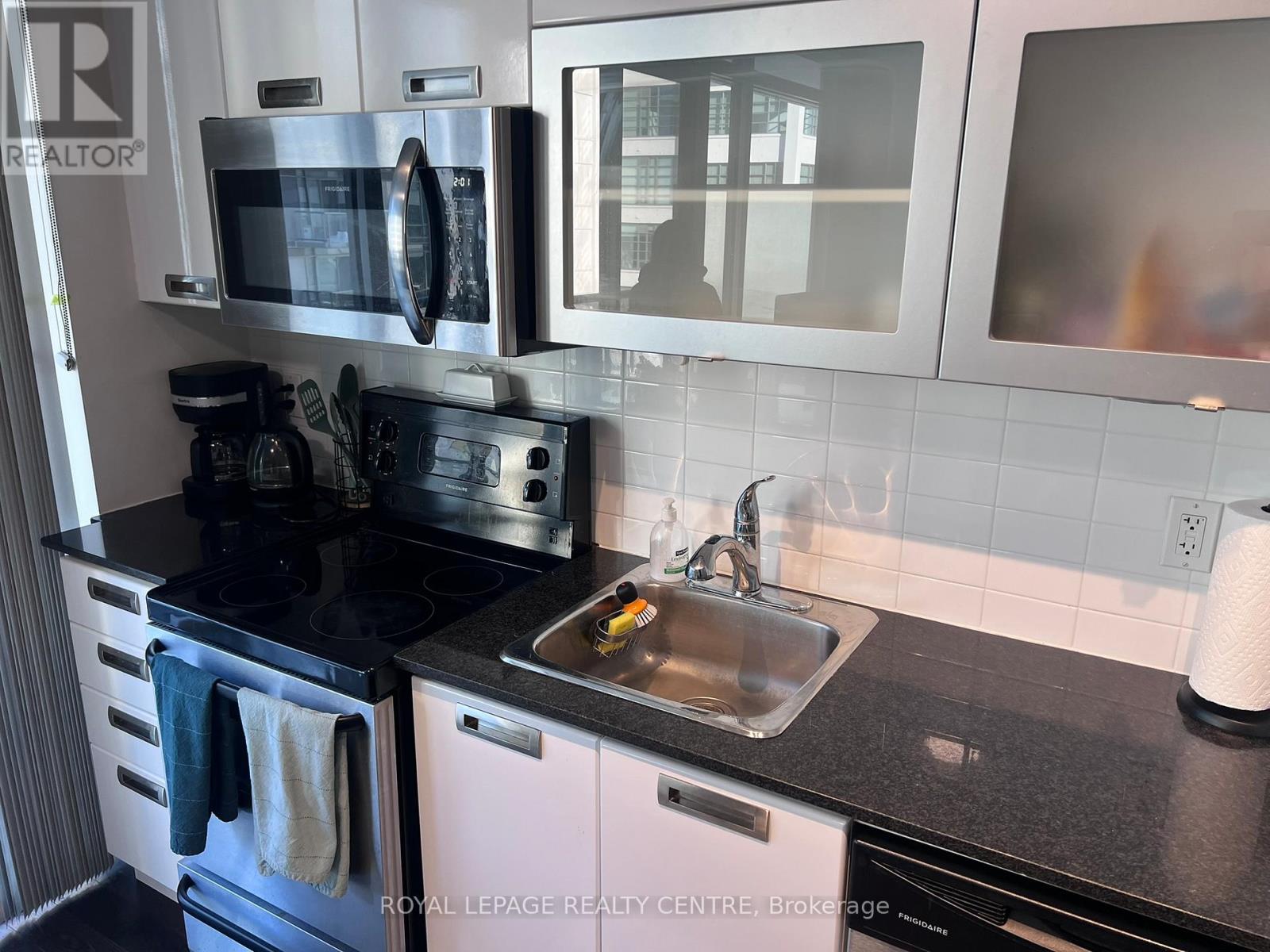 531 - 90 Stadium Road, Toronto, Ontario  M5V 3W5 - Photo 17 - C12741660