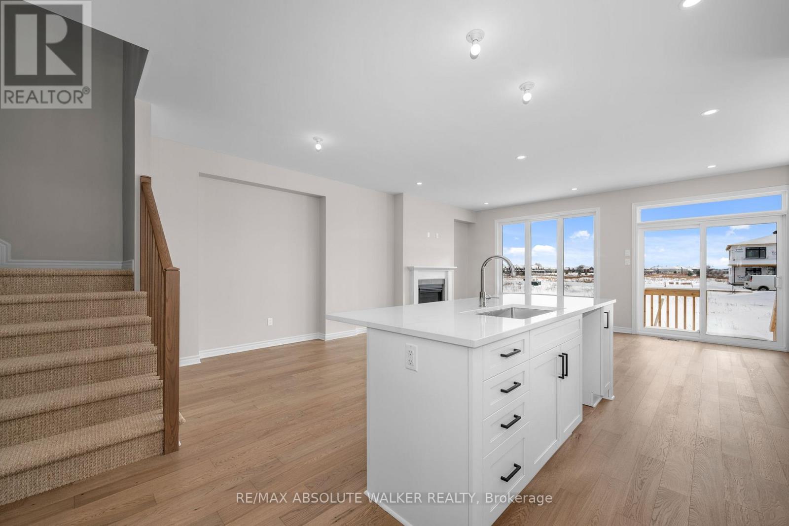 154 Kerala Place, Ottawa, Ontario  K1T 0Z3 - Photo 22 - X12605892