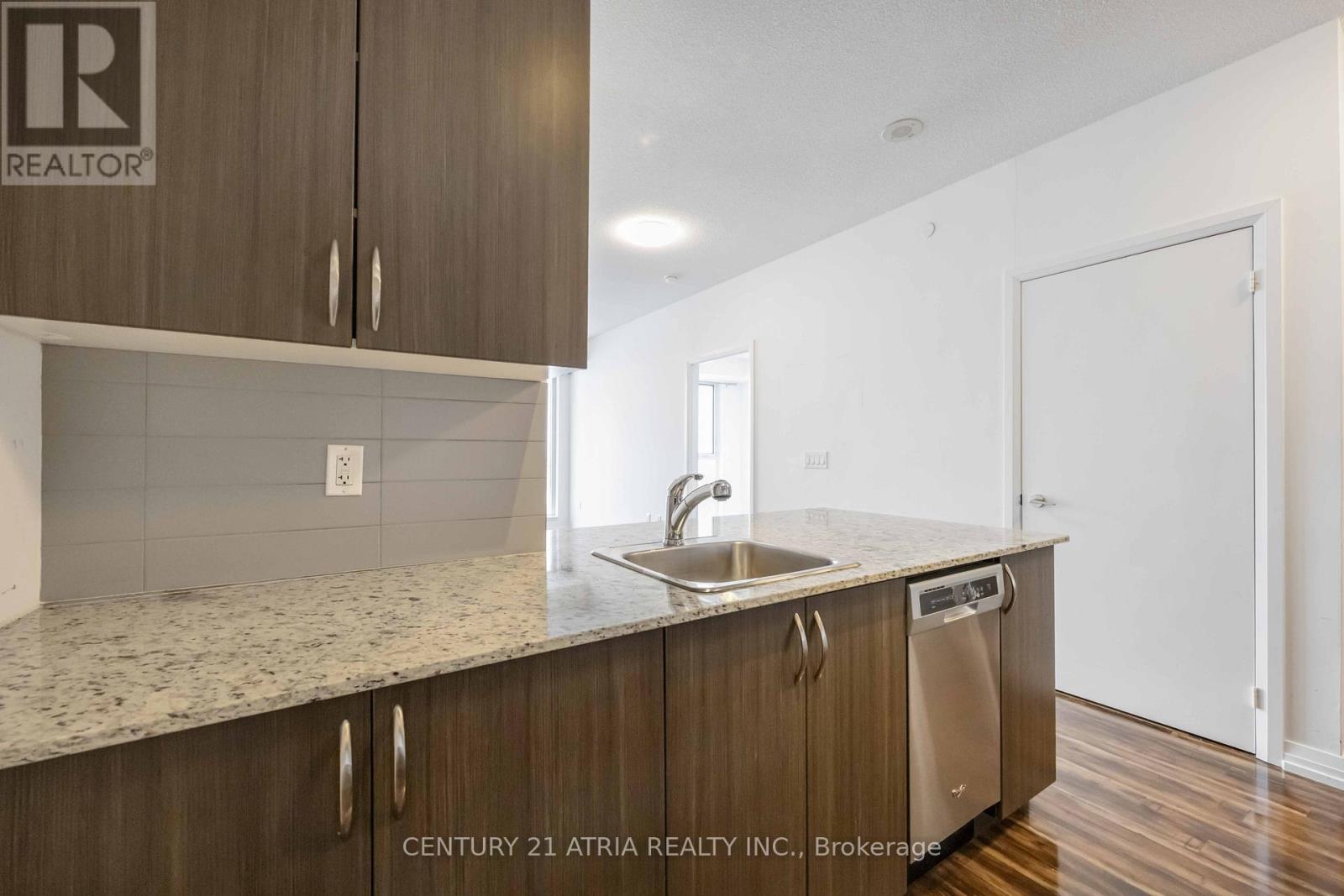 1303 - 55 Ann O' Reilly Road, Toronto, Ontario  M2J 0E1 - Photo 8 - C12741940