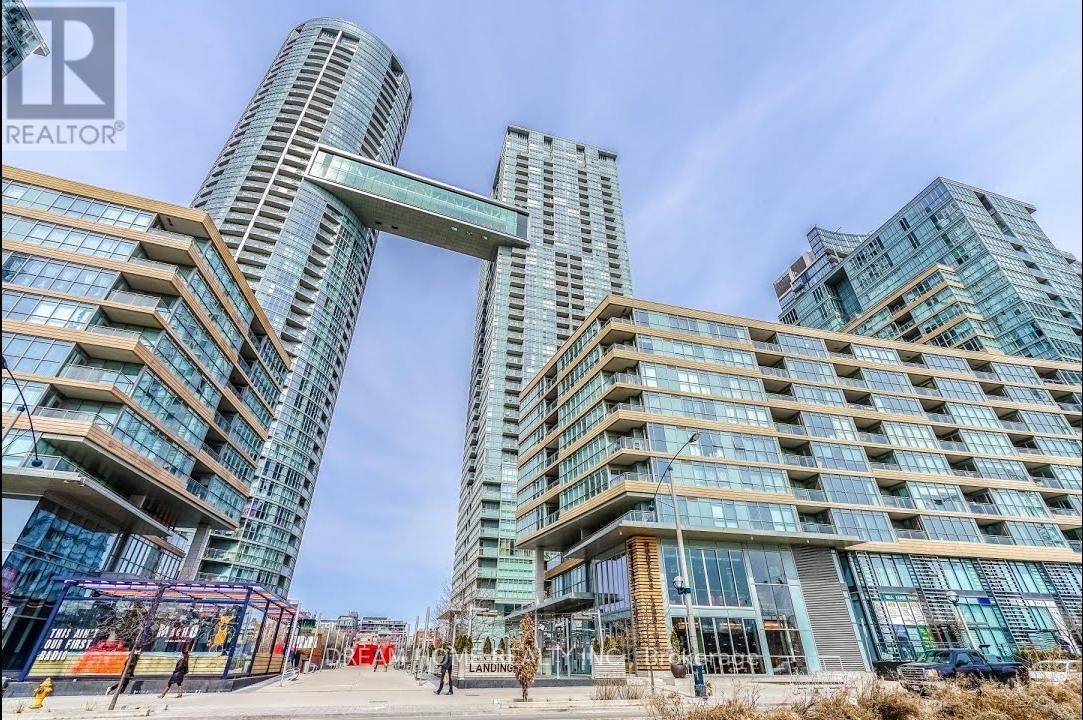 935 - 15 ICEBOAT TERRACE, Toronto, Ontario