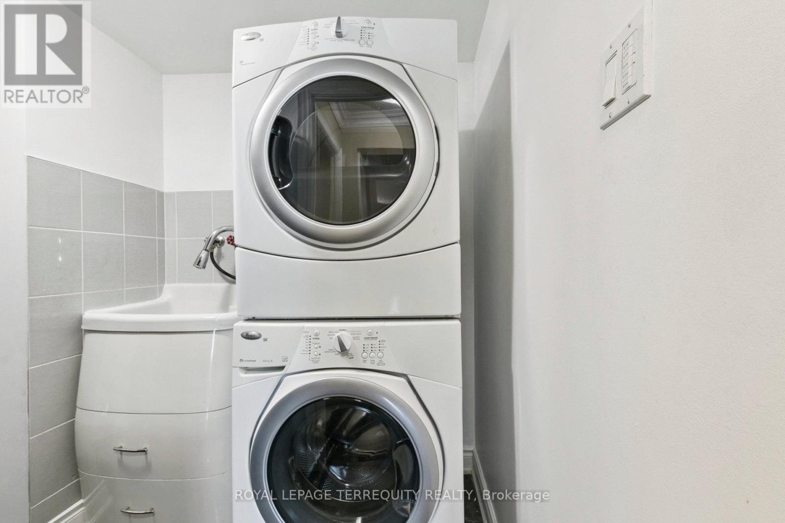 1501 - 2330 Bridletowne Circle, Toronto, Ontario  M1W 3P6 - Photo 38 - E12746746