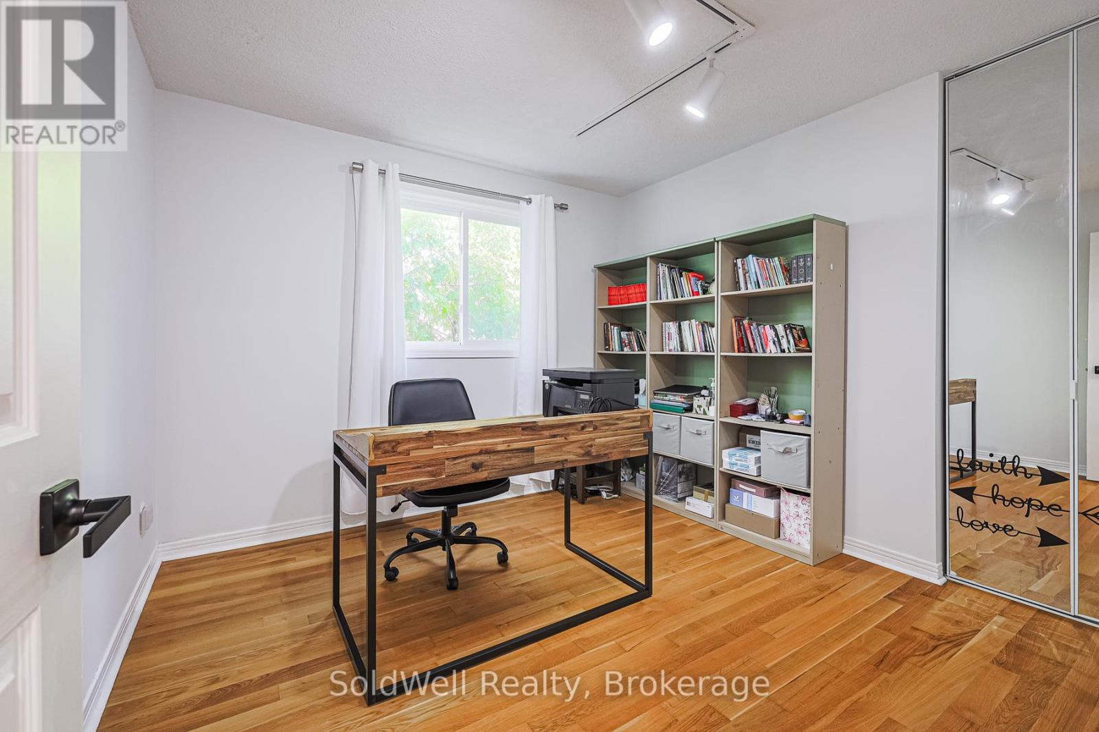 160 Charles Street, Vaughan, Ontario  L4J 3C7 - Photo 24 - N12746744