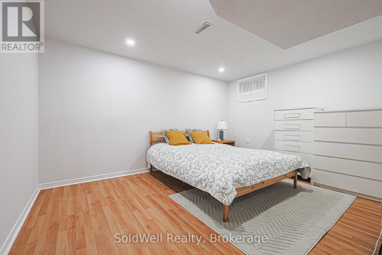 160 Charles Street, Vaughan, Ontario  L4J 3C7 - Photo 40 - N12746744