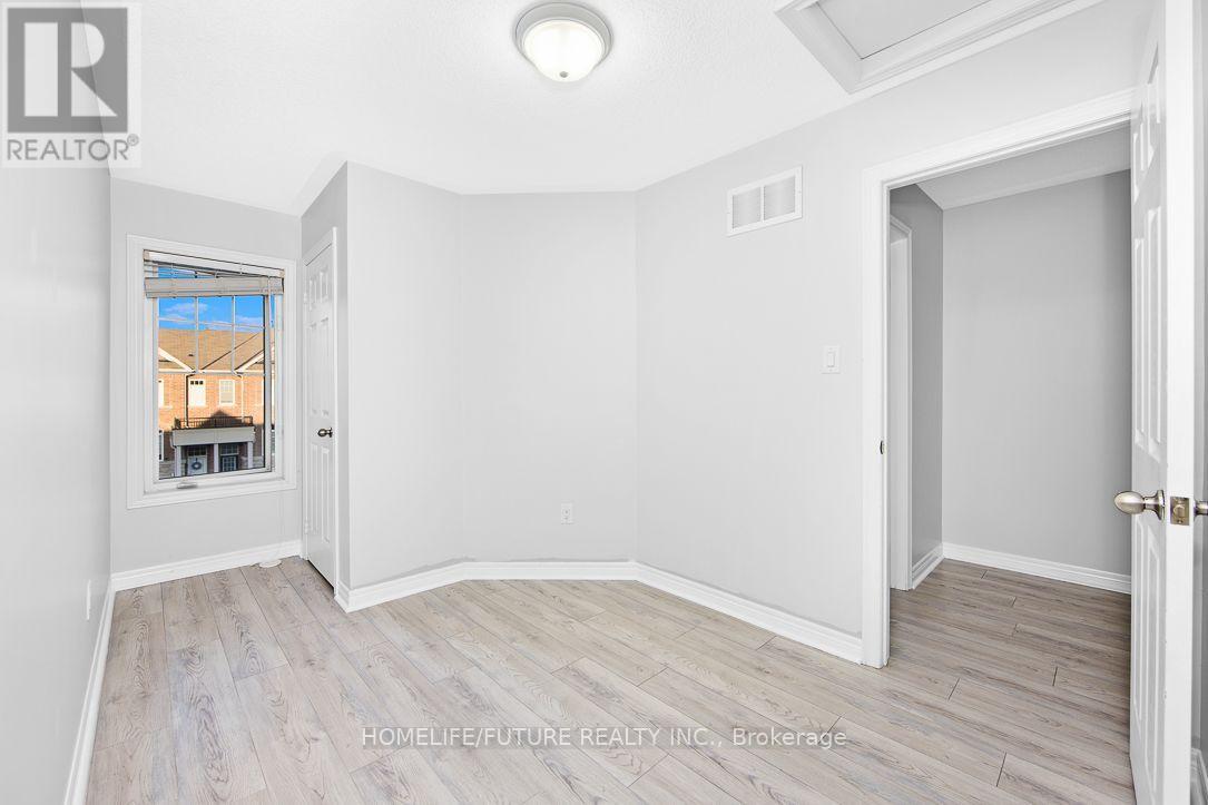 282 Delray Drive, Markham, Ontario  L3P 3J3 - Photo 17 - N12746750