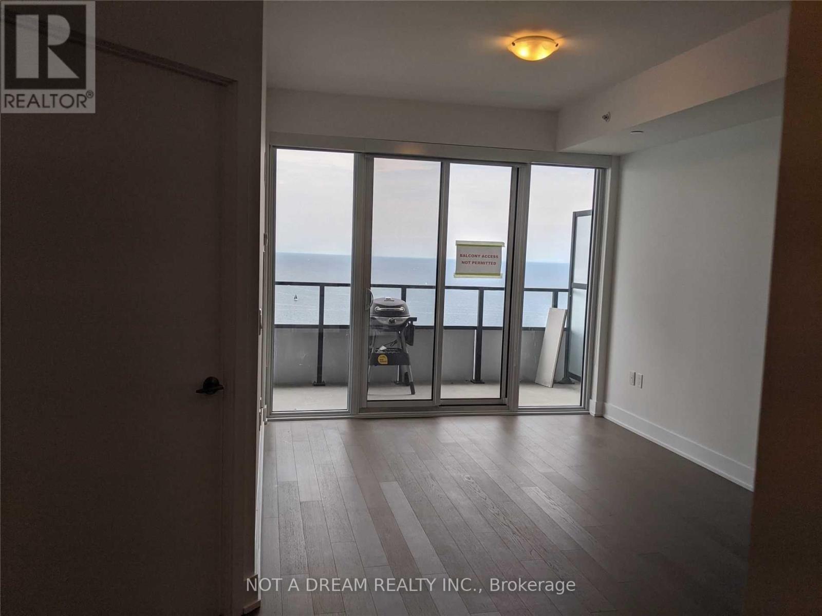 4116 - 30 Shore Breeze Drive, Toronto, Ontario  M8V 1A1 - Photo 12 - W12746734