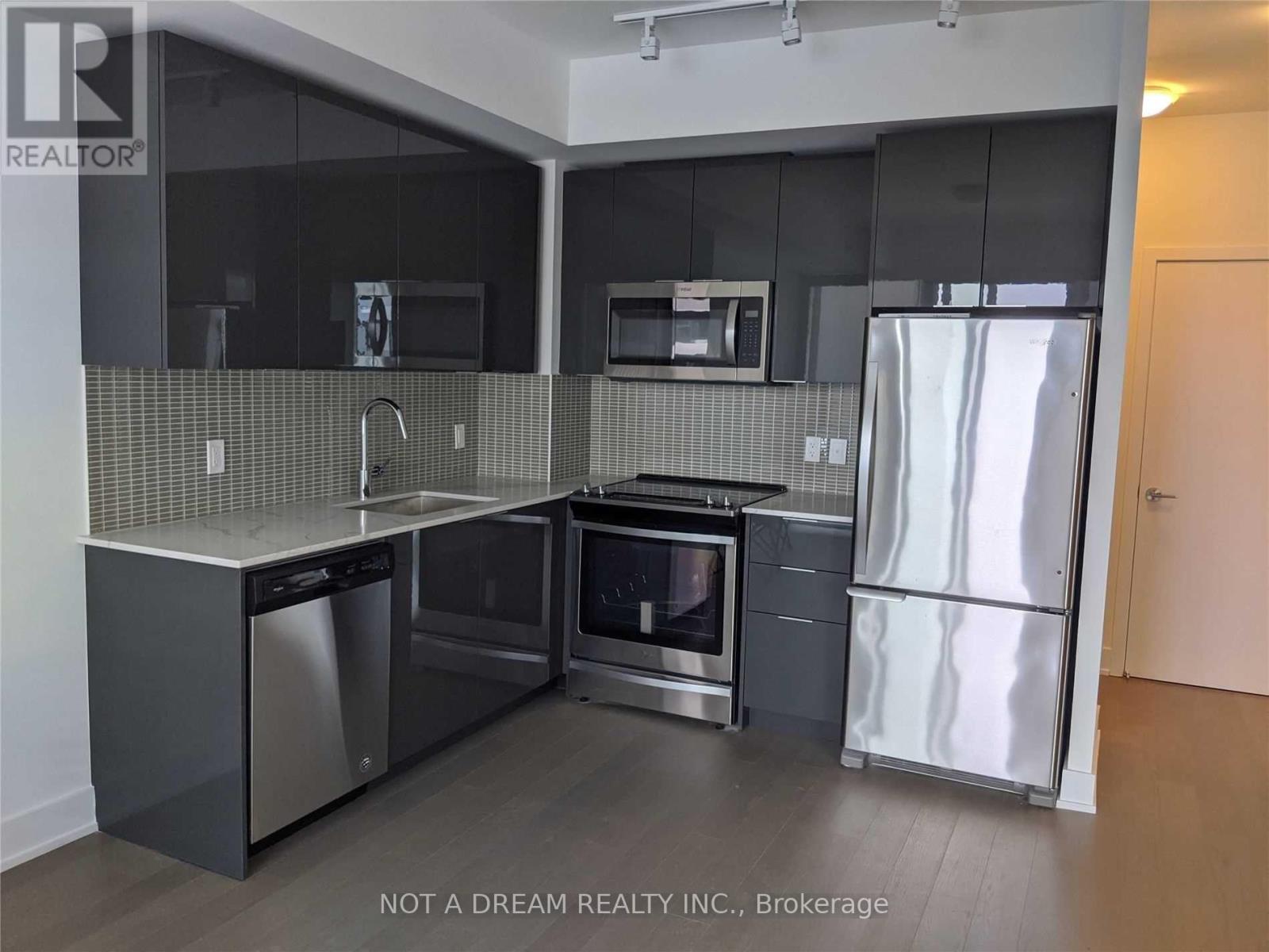 4116 - 30 Shore Breeze Drive, Toronto, Ontario  M8V 1A1 - Photo 8 - W12746734