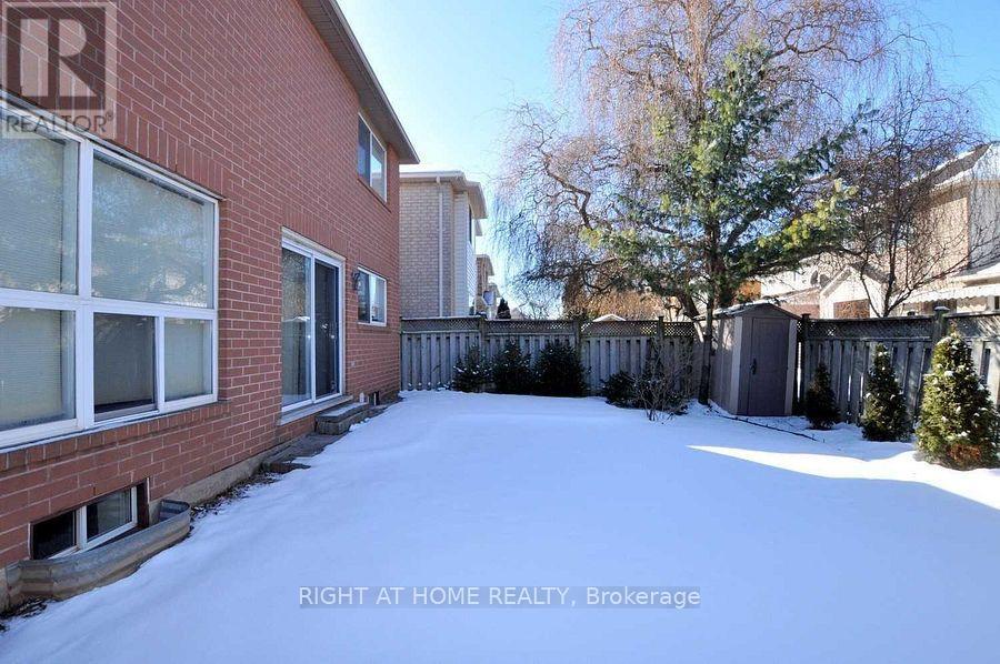 1345 Goldhawk Trail, Oakville, Ontario  L6M 3Y5 - Photo 26 - W12746756