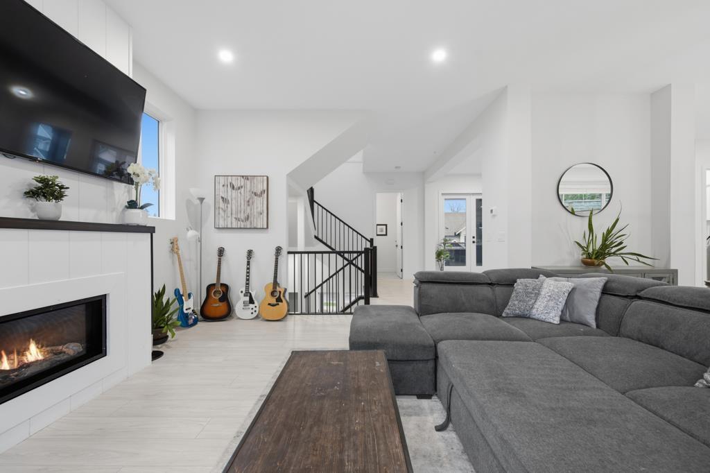 31577 Mccreath Place, Mission, British Columbia  V4S 0E9 - Photo 8 - R3084524