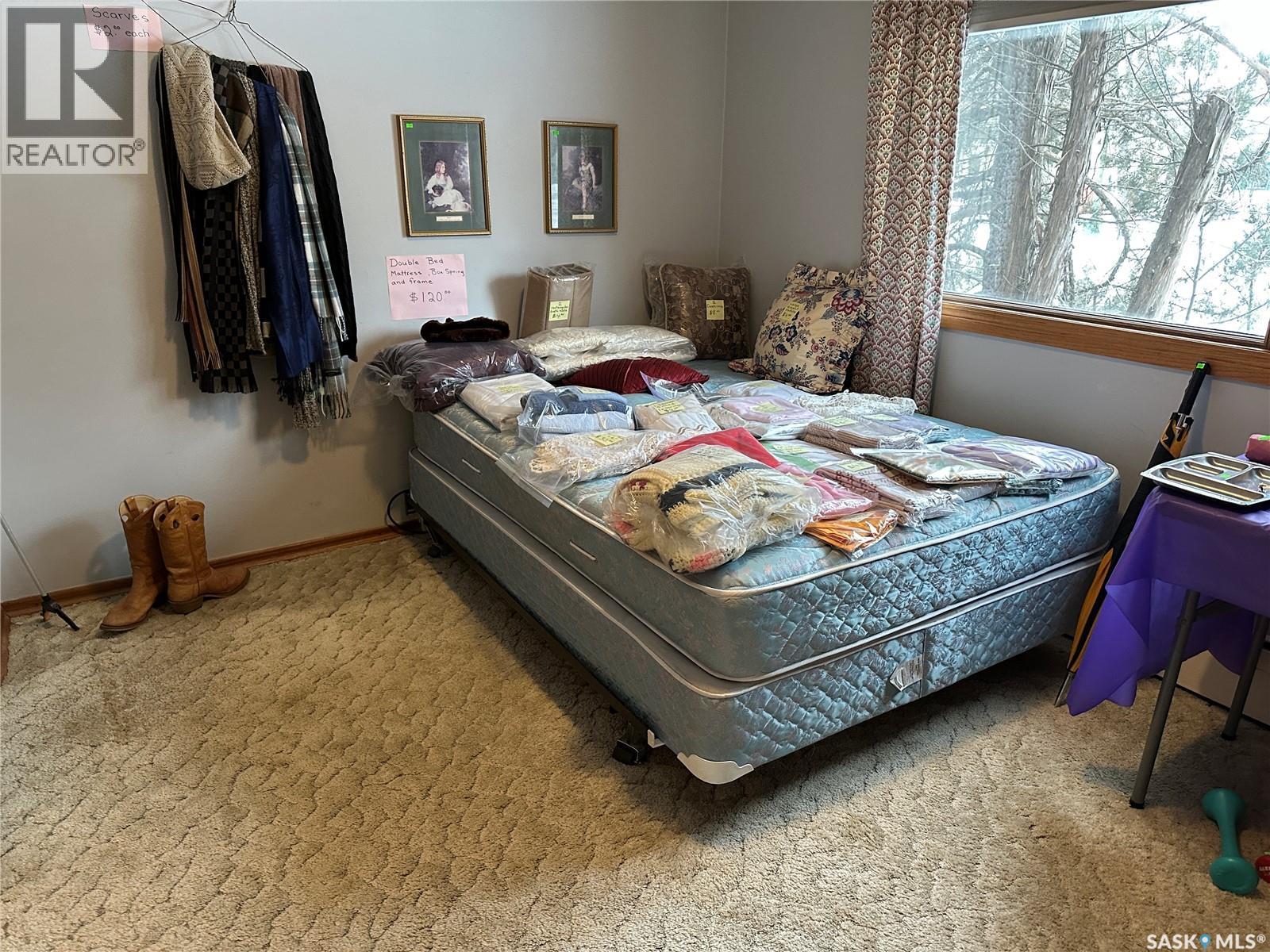 430 2nd Street Ne, Weyburn, Saskatchewan  S4H 0V5 - Photo 20 - SK027762