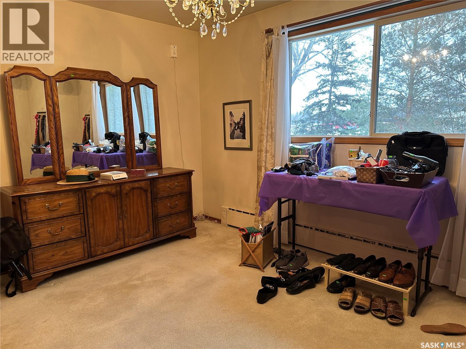 430 2nd Street Ne, Weyburn, Saskatchewan  S4H 0V5 - Photo 21 - SK027762