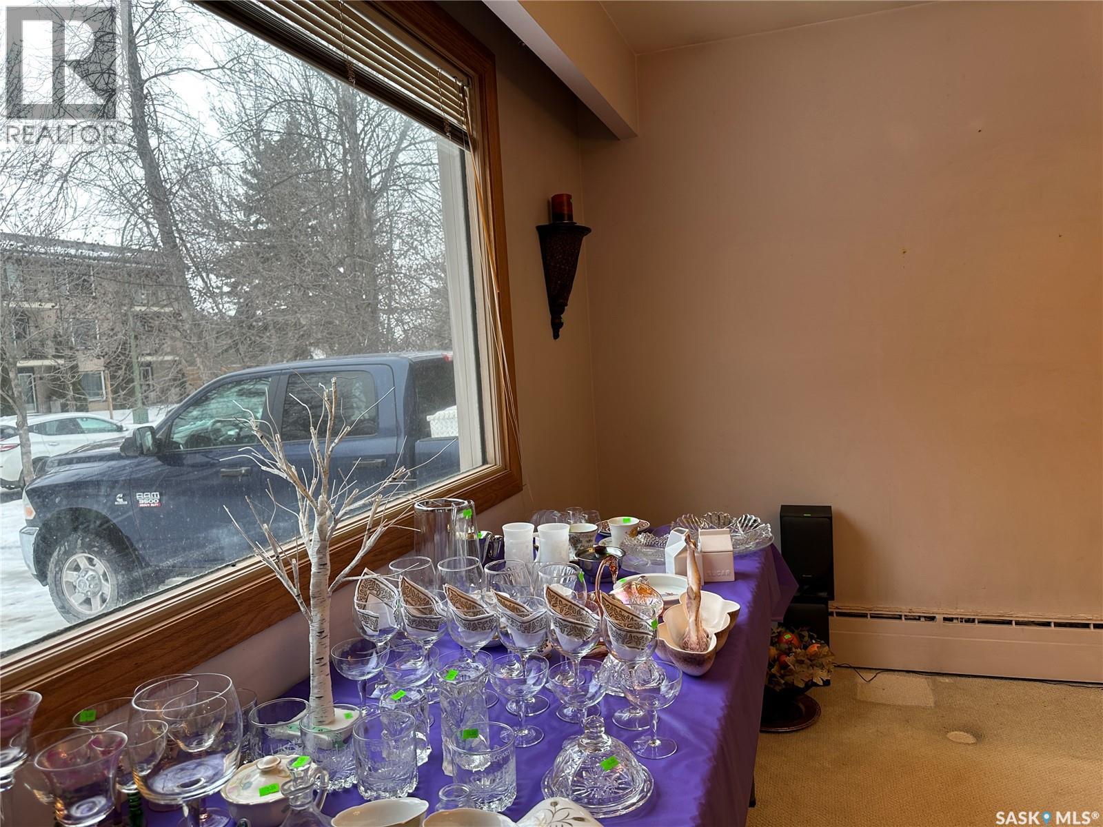 430 2nd Street Ne, Weyburn, Saskatchewan  S4H 0V5 - Photo 5 - SK027762