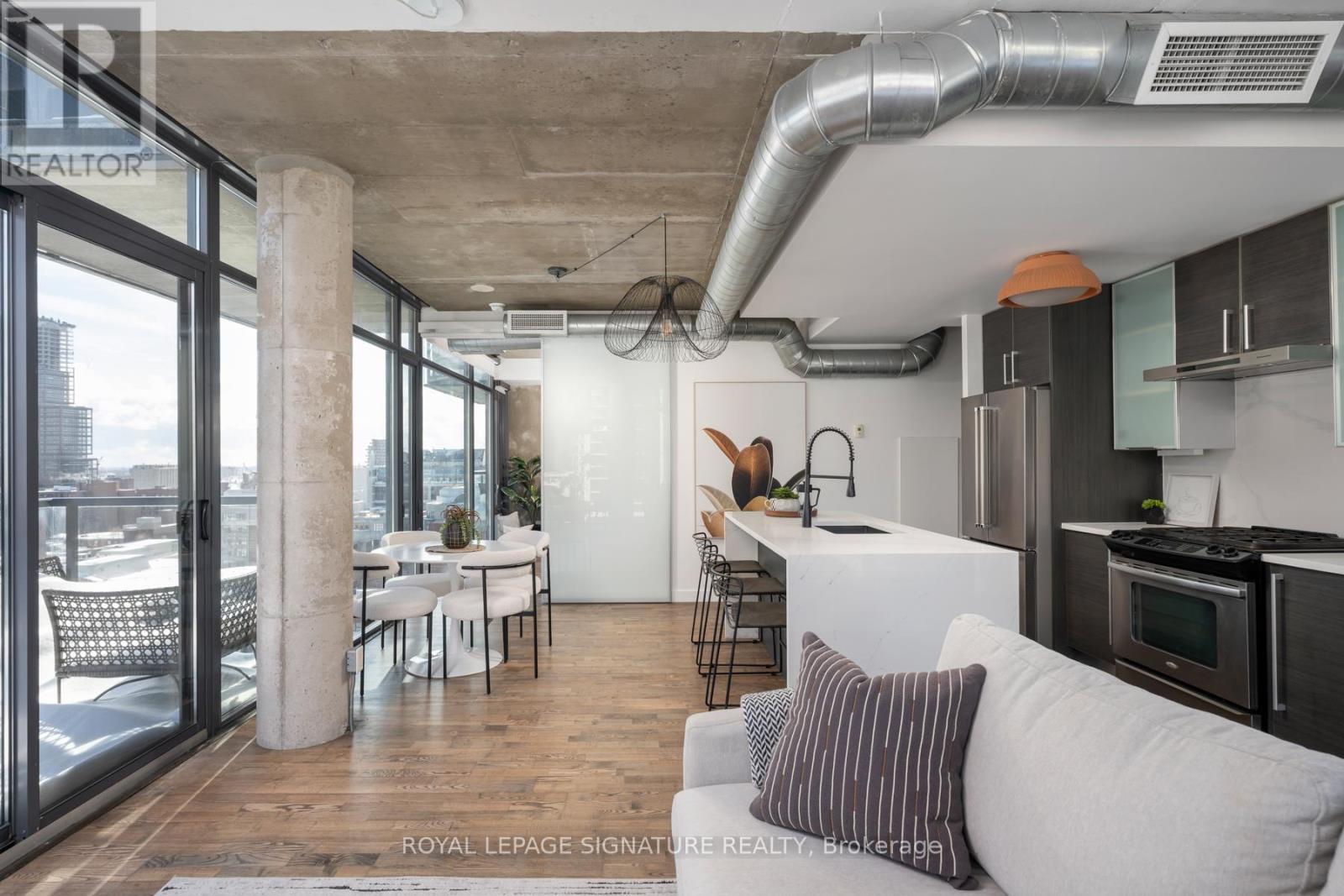 1105 - 138 PRINCESS STREET, Toronto, Ontario