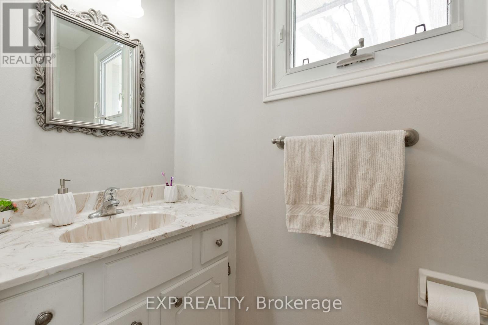 16 Acorn Crescent, London North, Ontario  N6G 3V4 - Photo 17 - X12746778