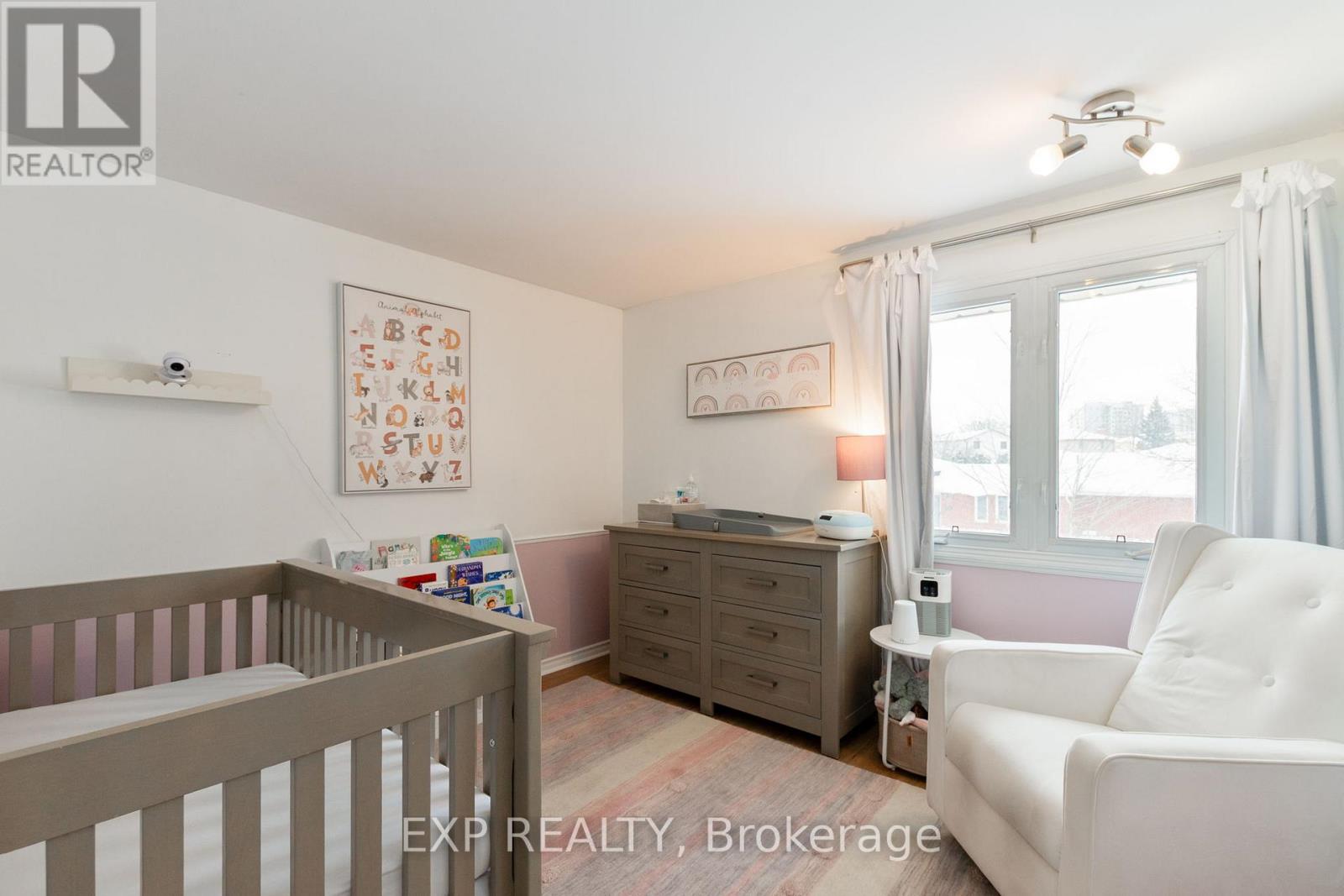 16 Acorn Crescent, London North, Ontario  N6G 3V4 - Photo 28 - X12746778