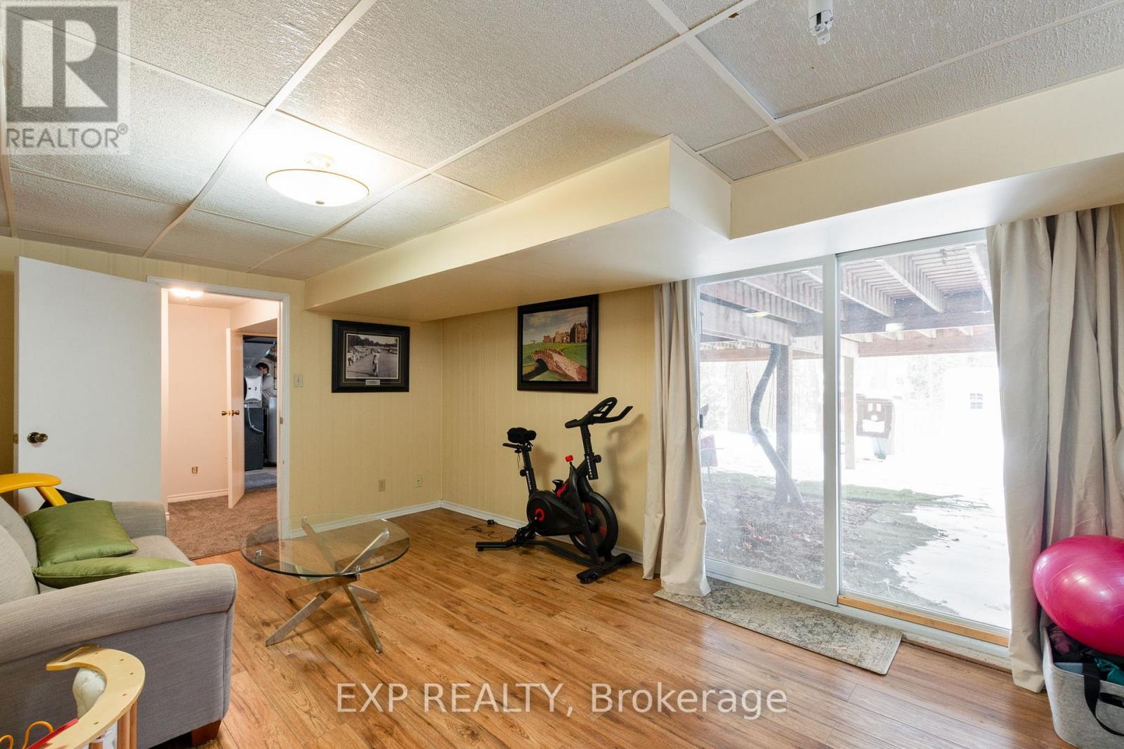 16 Acorn Crescent, London North, Ontario  N6G 3V4 - Photo 34 - X12746778