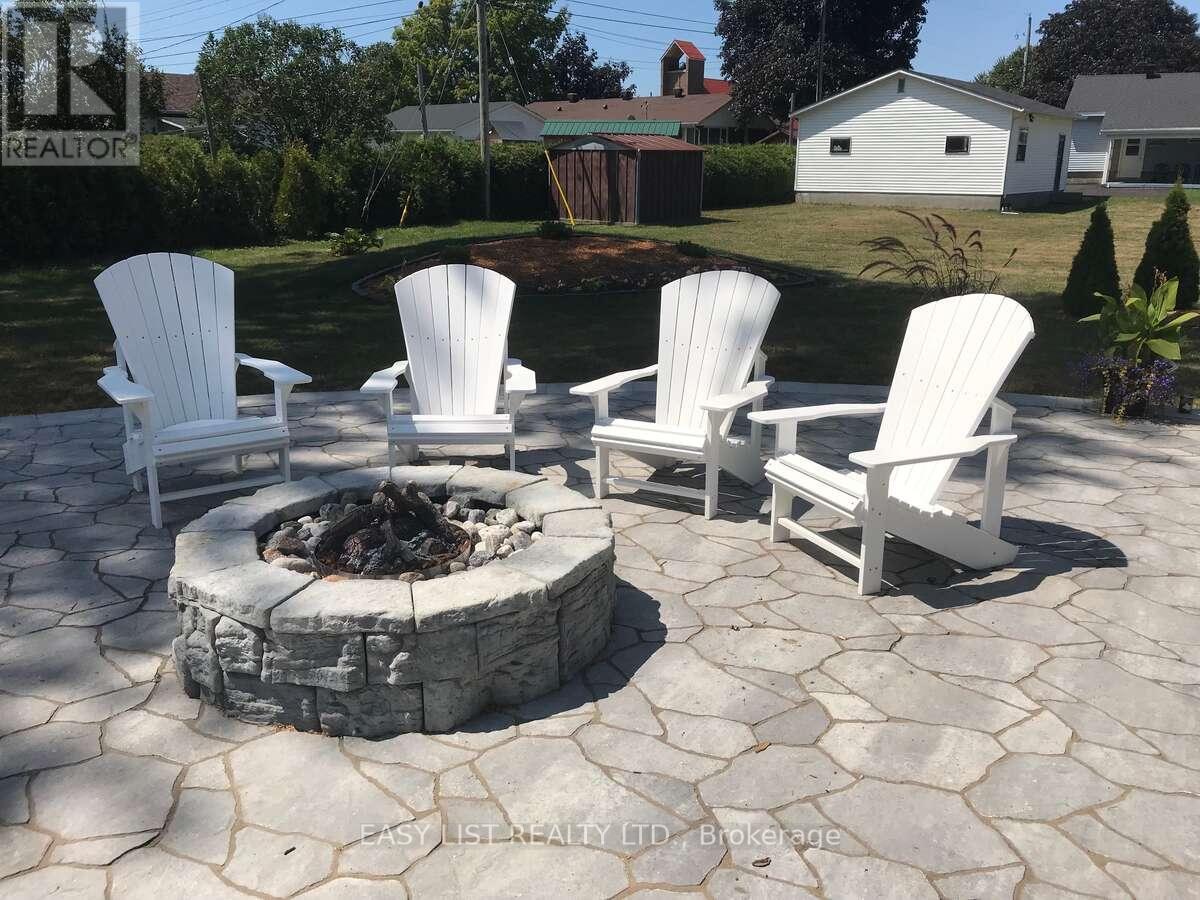 36 Elizabeth Drive, South Dundas, Ontario  K0E 1K0 - Photo 7 - X12746760