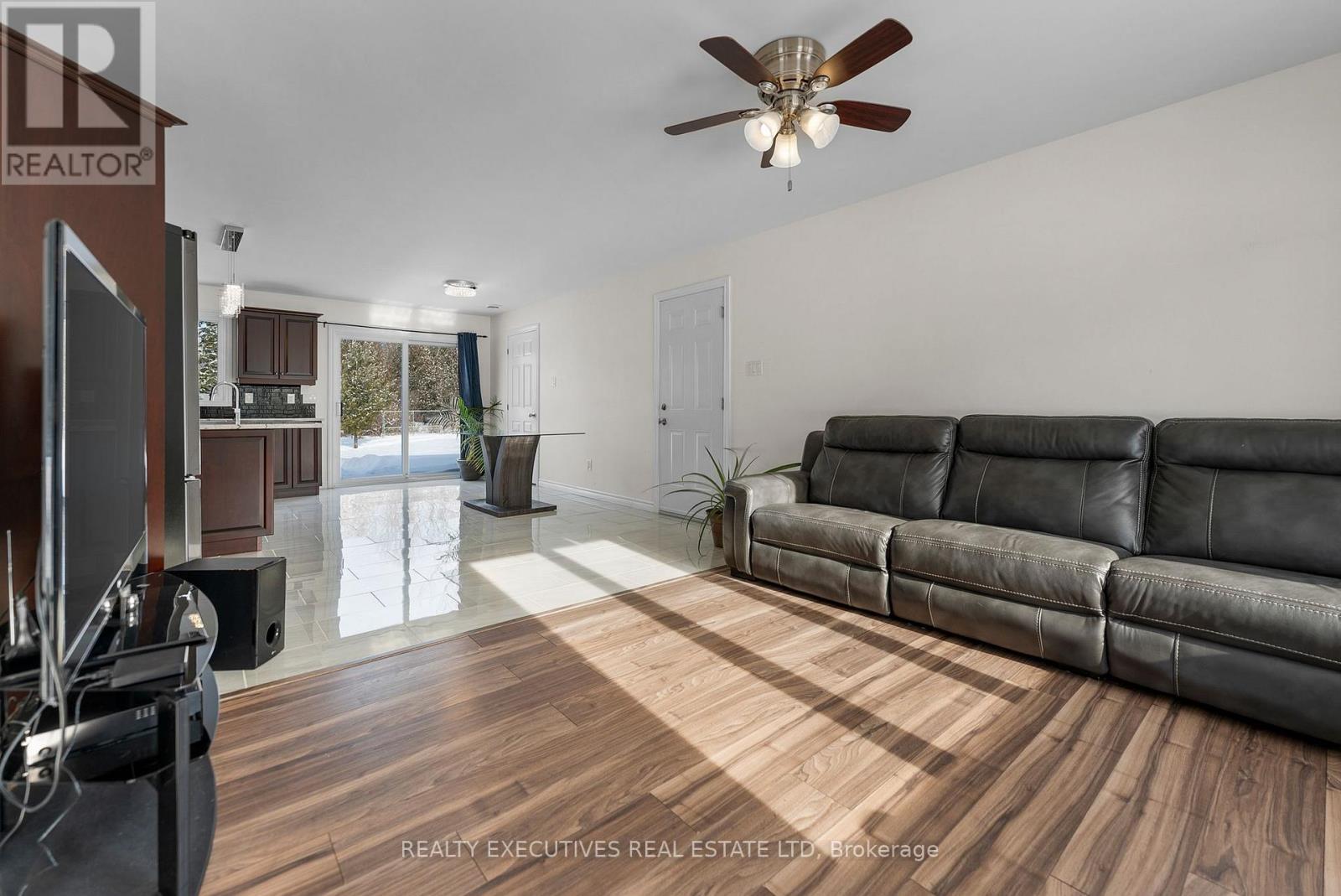 1991 Finch-Winchester Road, North Stormont, Ontario  K0C 1H0 - Photo 14 - X12746780