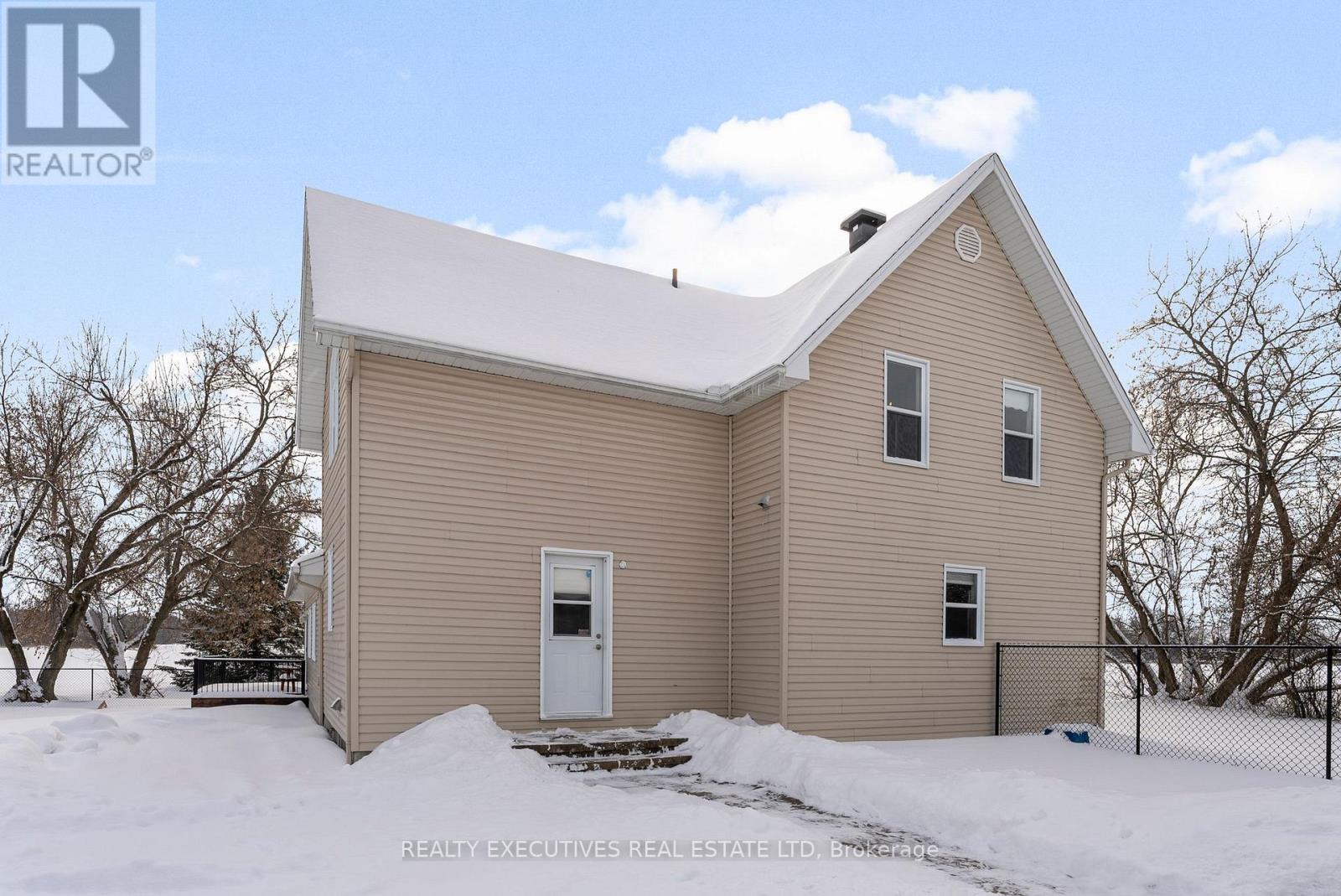 1991 Finch-Winchester Road, North Stormont, Ontario  K0C 1H0 - Photo 29 - X12746780