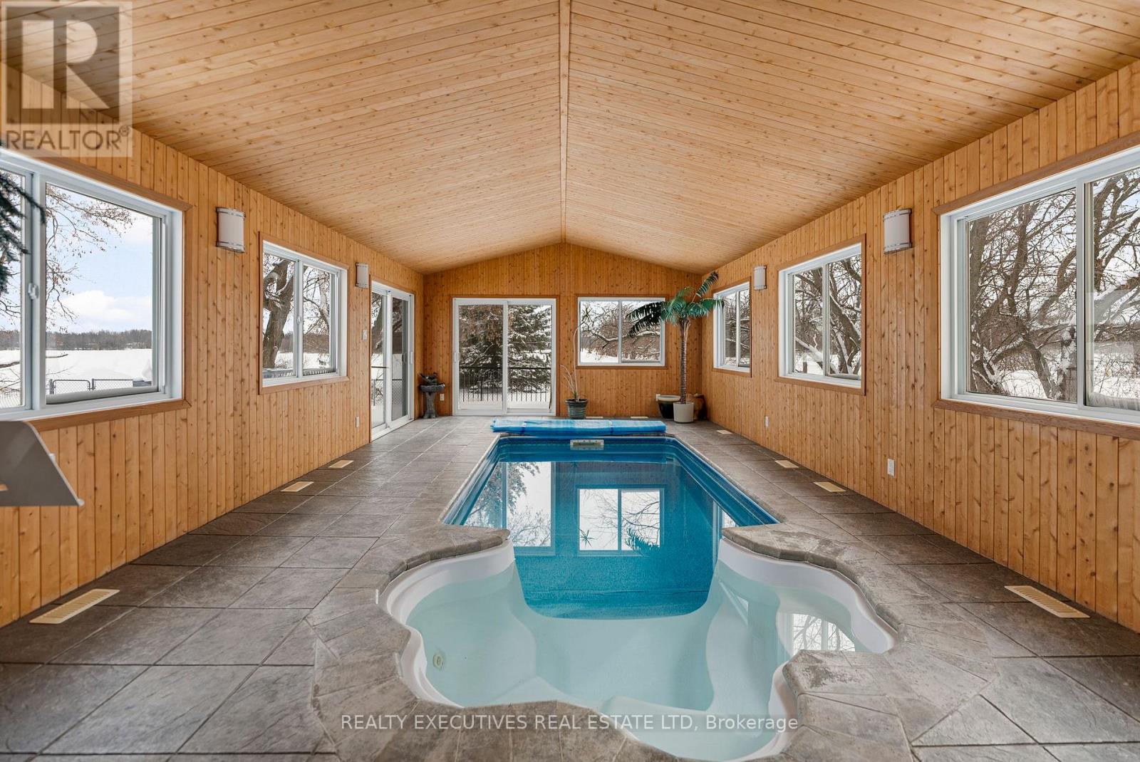 1991 Finch-Winchester Road, North Stormont, Ontario  K0C 1H0 - Photo 40 - X12746780