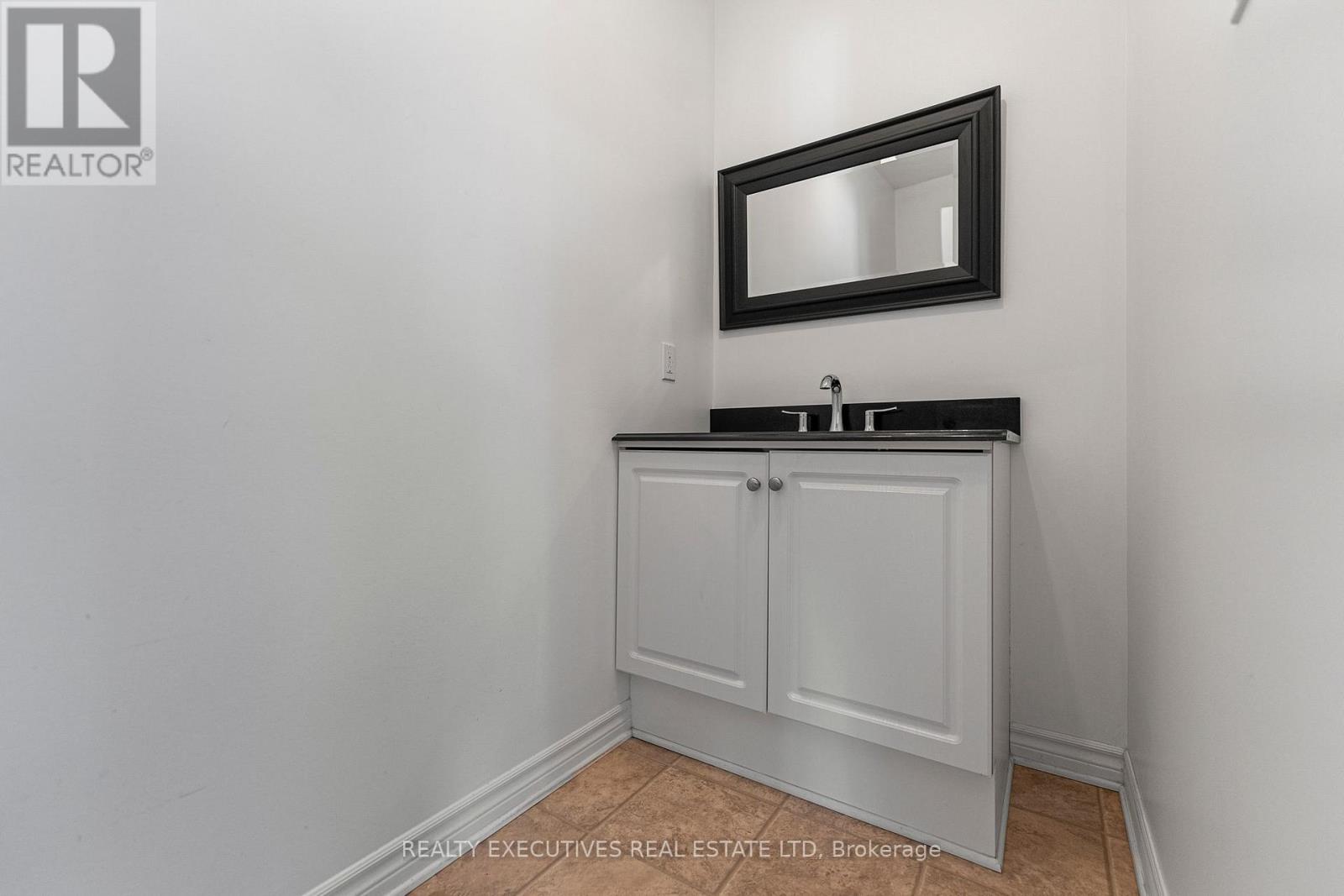 1991 Finch-Winchester Road, North Stormont, Ontario  K0C 1H0 - Photo 42 - X12746780