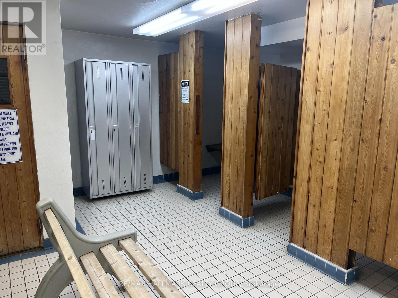 1005 - 1380 Prince Of Wales Drive, Ottawa, Ontario  K2C 3N5 - Photo 18 - X12512374