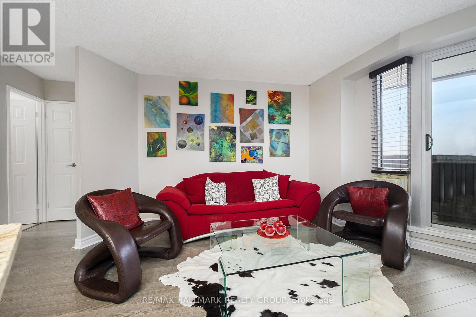 1005 - 1380 Prince Of Wales Drive, Ottawa, Ontario  K2C 3N5 - Photo 7 - X12512374