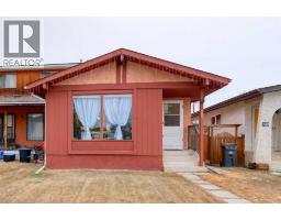 28 7 Avenue SE, High River, Alberta