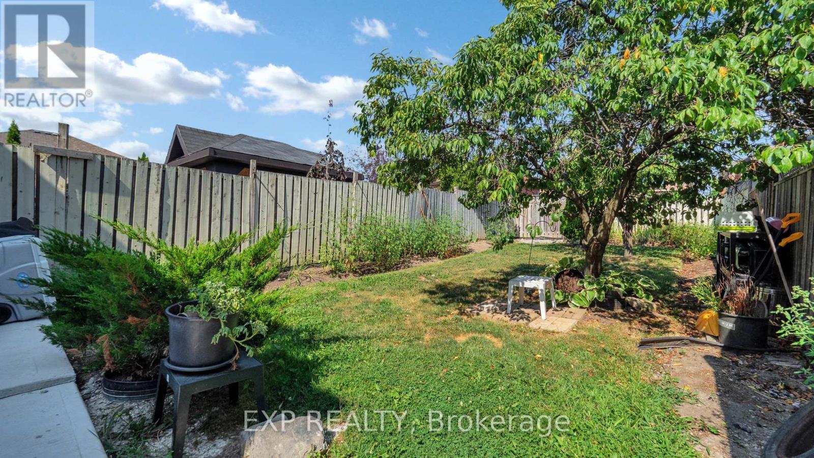 Bsmt - 33 Native Landing, Brampton, Ontario  L6X 5B1 - Photo 32 - W12746772