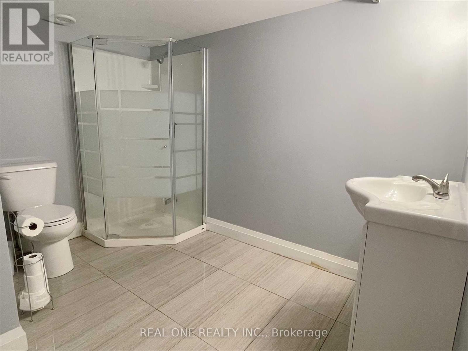 Basemen - 1074 Upper Sherman Avenue, Hamilton, Ontario  L8V 3N5 - Photo 9 - X12746768