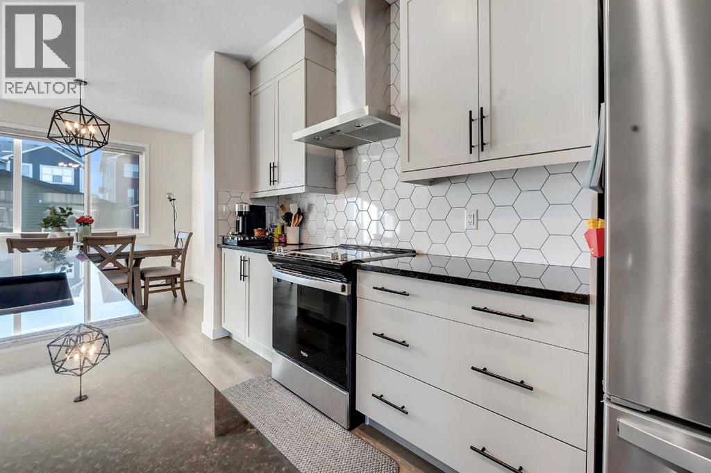 11 Marmot Way Nw, Calgary, Alberta  T3R 2C1 - Photo 14 - A2281241