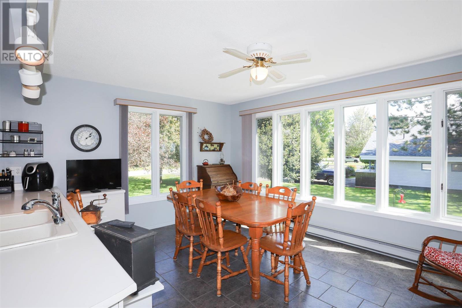 3875 Queen St E, Sault Ste. Marie, Ontario  P6A 6X2 - Photo 15 - SM260134