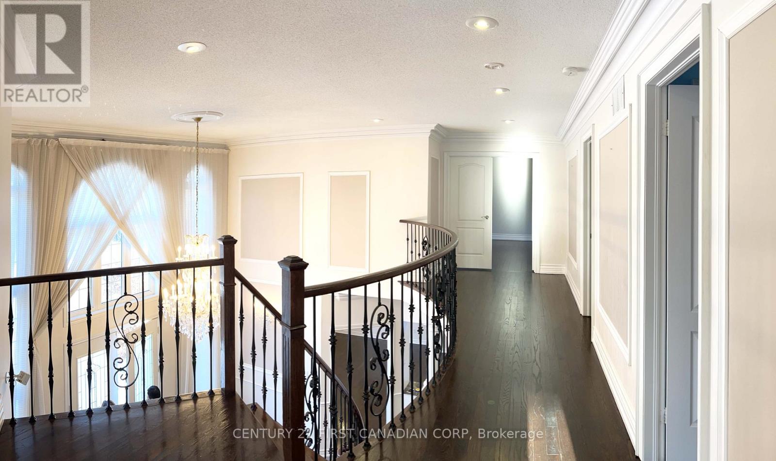 68 Chantilly Crescent, Richmond Hill, Ontario  L4C 0K1 - Photo 13 - N12746796