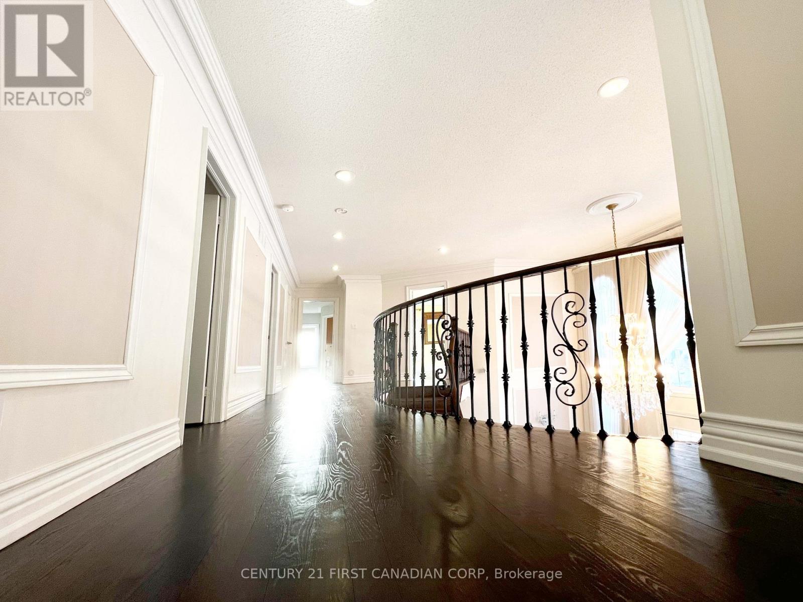 68 Chantilly Crescent, Richmond Hill, Ontario  L4C 0K1 - Photo 14 - N12746796