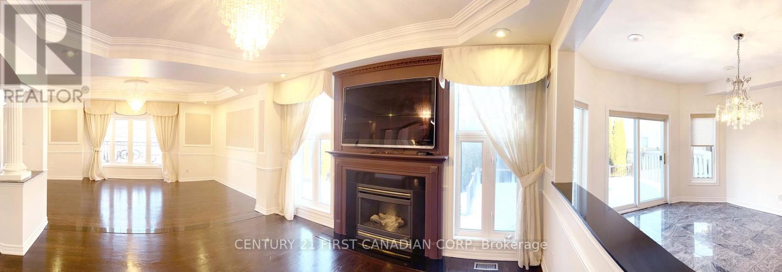 68 Chantilly Crescent, Richmond Hill, Ontario  L4C 0K1 - Photo 6 - N12746796