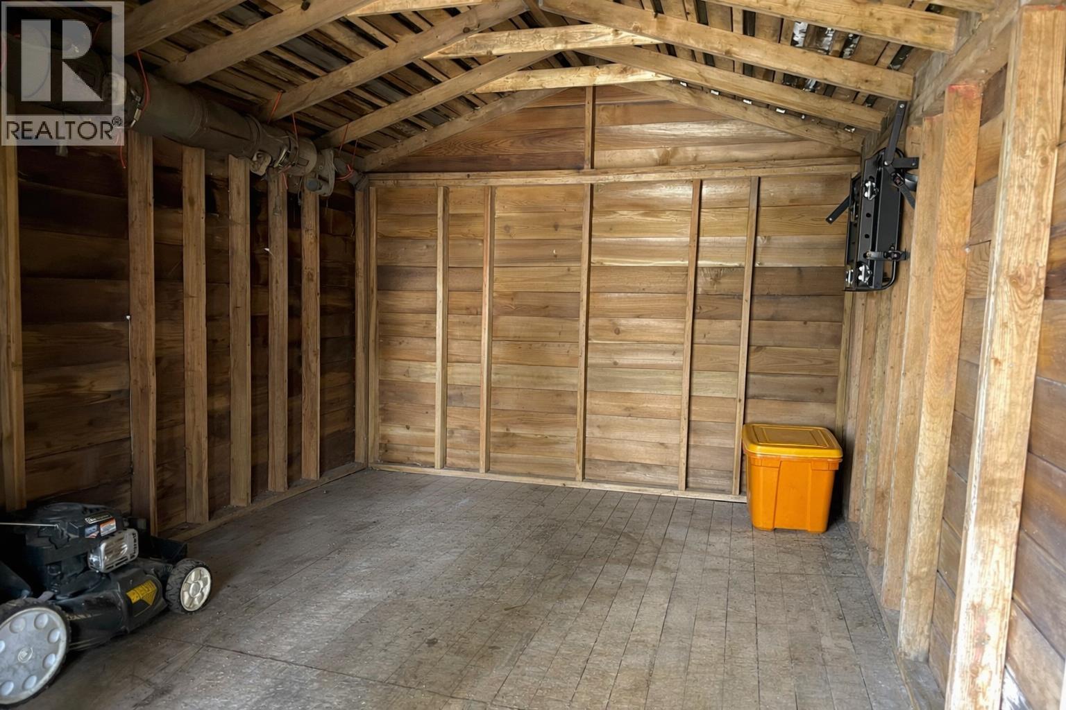 1212 Parkwood Place, Squamish, British Columbia  V0N 1H0 - Photo 35 - R3082875